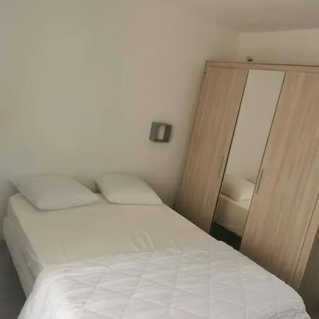 Holiday home Agreable Maison De