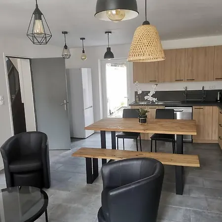 Agreable Maison De *