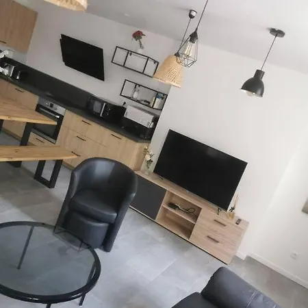 Holiday home Agreable Maison De *